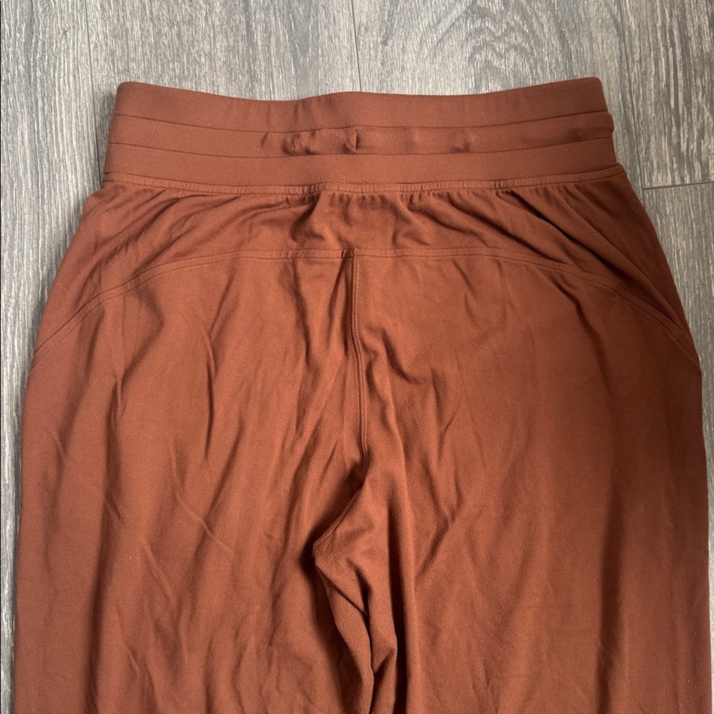 lululemon athletica Brown Pants - Picture 8 of 10